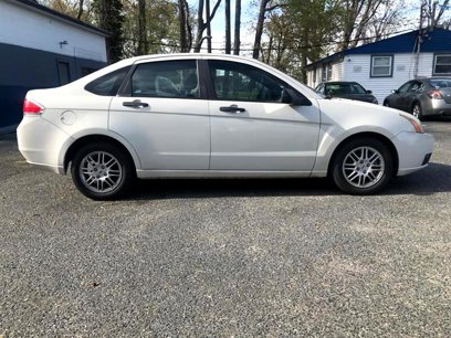 Used 2011 Ford Focus SE