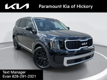 Used 2023 Kia Telluride EX w/ EX Captain's Chair Package