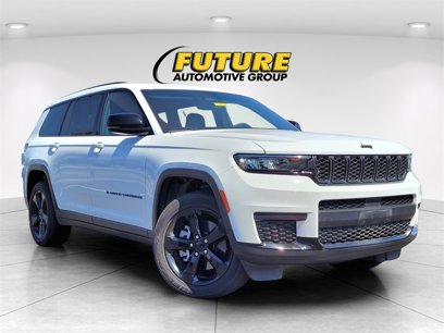 Used 2023 Jeep Grand Cherokee L Laredo