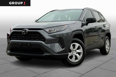 Used 2019 Toyota RAV4 LE w/ Phone Cable & Charge Package