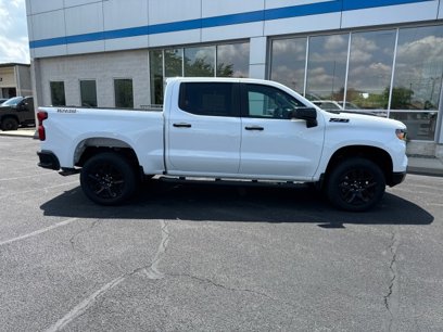 New 2024 Chevrolet Silverado 1500 Custom Trail Boss w/ Turbomax Blackout Package