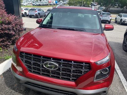 Used 2024 Hyundai Venue SEL