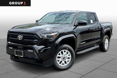New 2025 Toyota Tacoma SR5