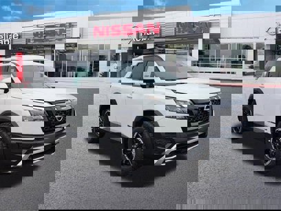New 2025 Nissan Pathfinder Rock Creek