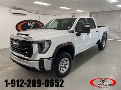 New 2025 GMC Sierra 2500 Pro w/ 1SA Pro Safety Plus Package