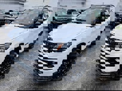 New 2024 Jeep Compass Latitude w/ Convenience Group