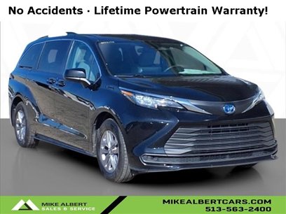 Used 2022 Toyota Sienna LE