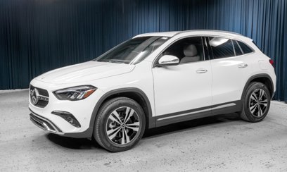 New 2025 Mercedes-Benz GLA 250