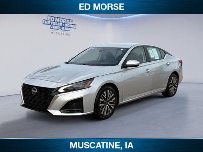 Used 2023 Nissan Altima 2.5 SV