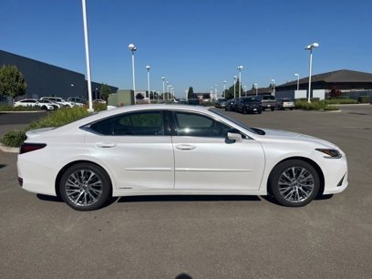 Used 2021 Lexus ES 300h w/ Premium Package
