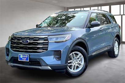 Used 2025 Ford Explorer Active