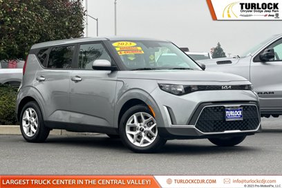 Used 2023 Kia Soul LX w/ LX Technology Package