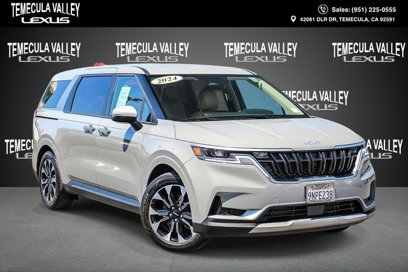 Used 2024 Kia Carnival EX
