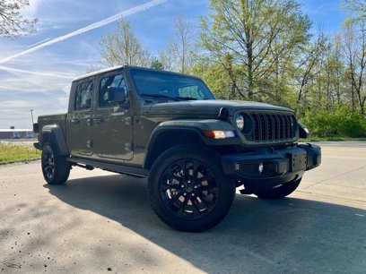 New 2025 Jeep Gladiator Sport