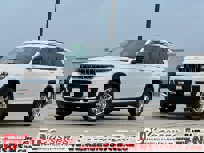 New 2025 Jeep Grand Cherokee L Laredo