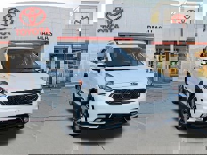 Used 2018 Kia Niro LX