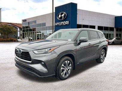 Used 2022 Toyota Highlander XLE