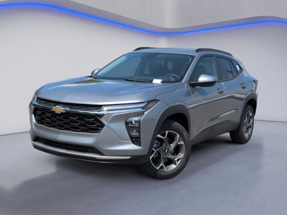 New 2025 Chevrolet Trax LT w/ Driver Confidence Package