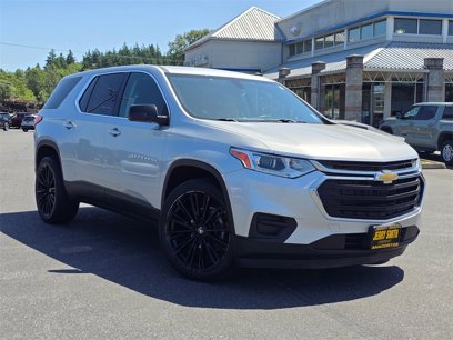 Used 2021 Chevrolet Traverse LS