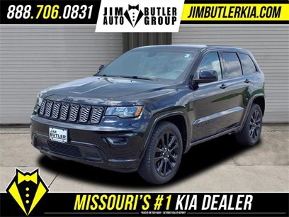 Used 2017 Jeep Grand Cherokee Altitude