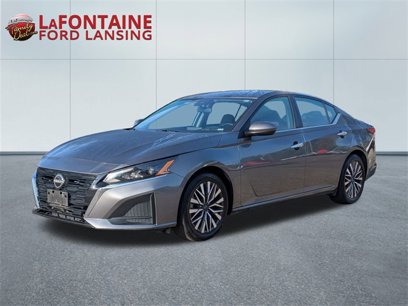 Used 2023 Nissan Altima 2.5 SV