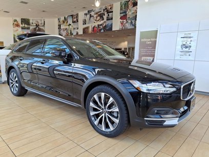 Certified 2023 Volvo V90 B6 Cross Country Plus