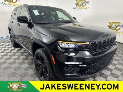 New 2025 Jeep Grand Cherokee Limited w/ Black Appearance Package