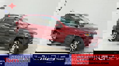 Used 2021 Jeep Cherokee Latitude Lux w/ Comfort/Convenience Group