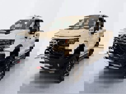 New 2025 Chevrolet Silverado 1500 ZR2 w/ Technology Package