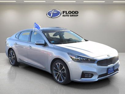 Used 2018 Kia Cadenza Technology