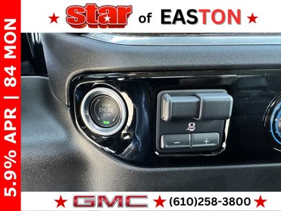 New 2025 GMC Sierra 3500 SLE w/ SLE Convenience Package