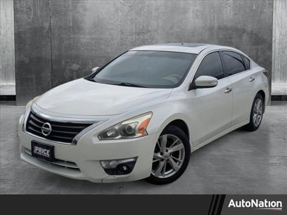 Used 2015 Nissan Altima 2.5 SL w/ Technology Package