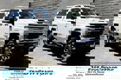 Used 2024 Chevrolet Silverado 2500 Custom w/ Custom Convenience Package