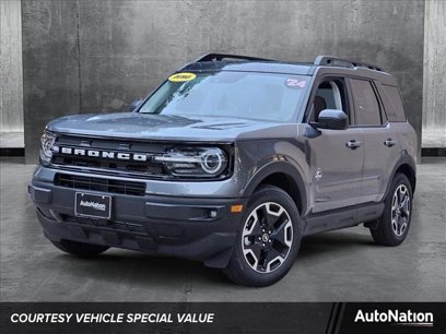 New 2024 Ford Bronco Sport Outer Banks w/ Tech Package
