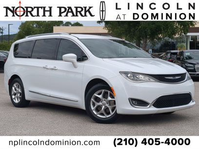 Used 2018 Chrysler Pacifica Touring-L w/ Tire & Wheel Group