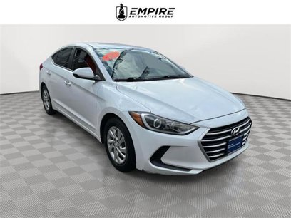 Used 2017 Hyundai Elantra SE