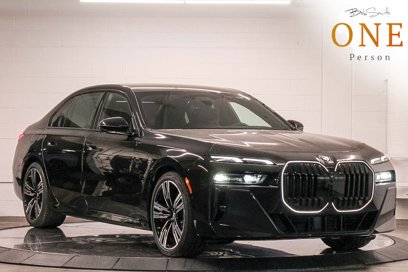 New 2025 BMW 760i xDrive