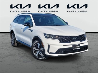 Certified 2023 Kia Sorento S w/ Panoramic Sunroof Package