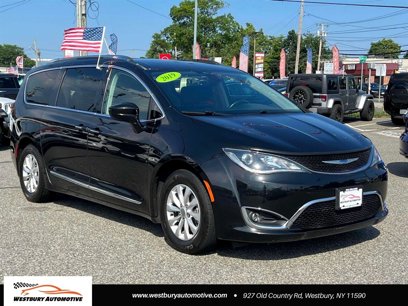 Used 2019 Chrysler Pacifica Touring-L