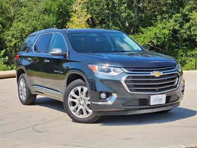 Certified 2021 Chevrolet Traverse Premier w/ LPO, Floor Liner Package