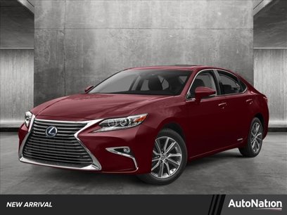 Used 2018 Lexus ES 300h w/ Luxury Package