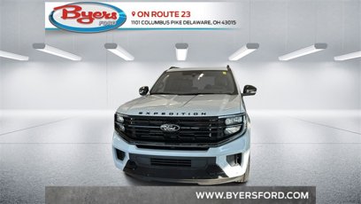 New 2025 Ford Expedition Platinum w/ Stealth Performance Package