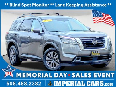 Used 2023 Nissan Pathfinder SV