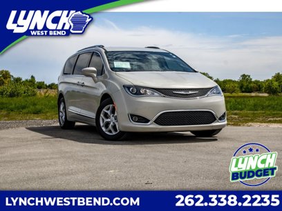 Used 2017 Chrysler Pacifica Touring-L Plus