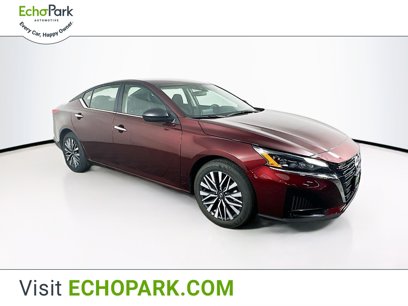 Used 2025 Nissan Altima 2.5 SV