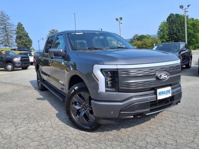 New 2025 Ford F150 Lightning Lariat