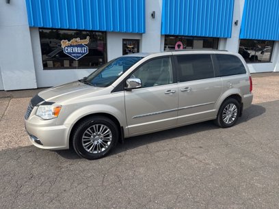 Used 2013 Chrysler Town & Country Touring-L w/ Driver Convenience Group
