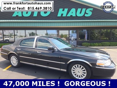 Used 2003 Lincoln Town Car Executive