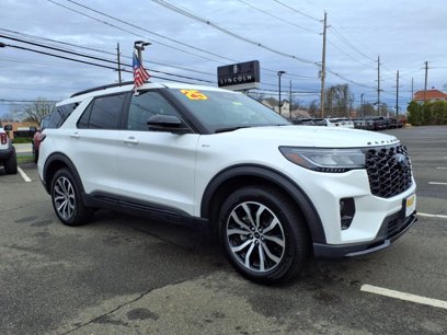 Used 2025 Ford Explorer ST-Line