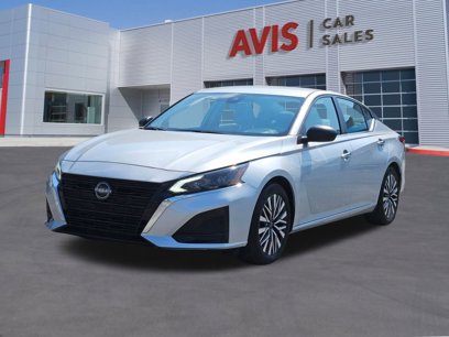 Used 2024 Nissan Altima 2.5 SV